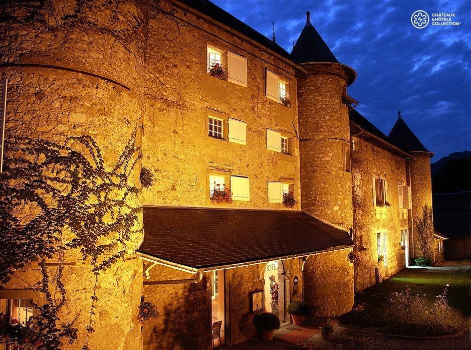 Chateau Des Comtes De Challes Exterior photo